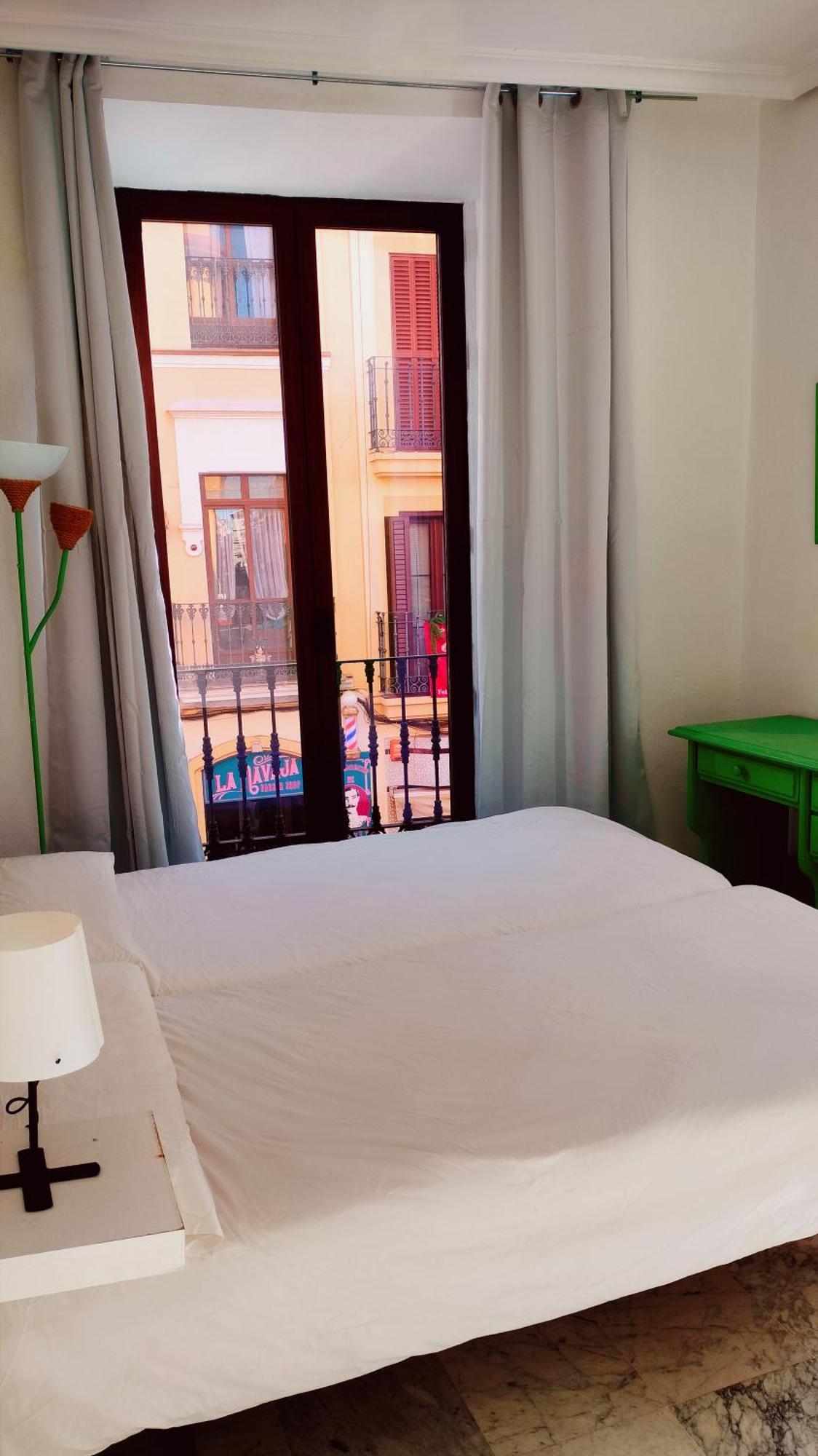Apartamento En Sevilla Centro Con Vistas A La Plaza Alameda De Hercules - Hasta 7 Personas Dış mekan fotoğraf